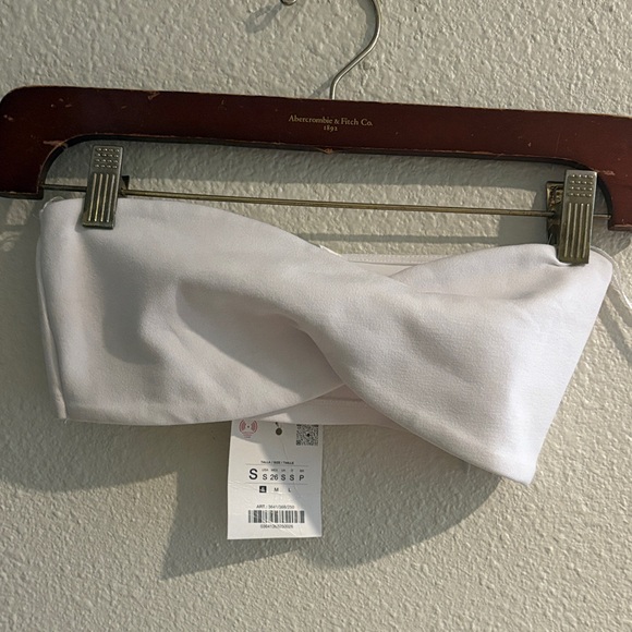 Zara Tops - Zara Strapless Bandeau